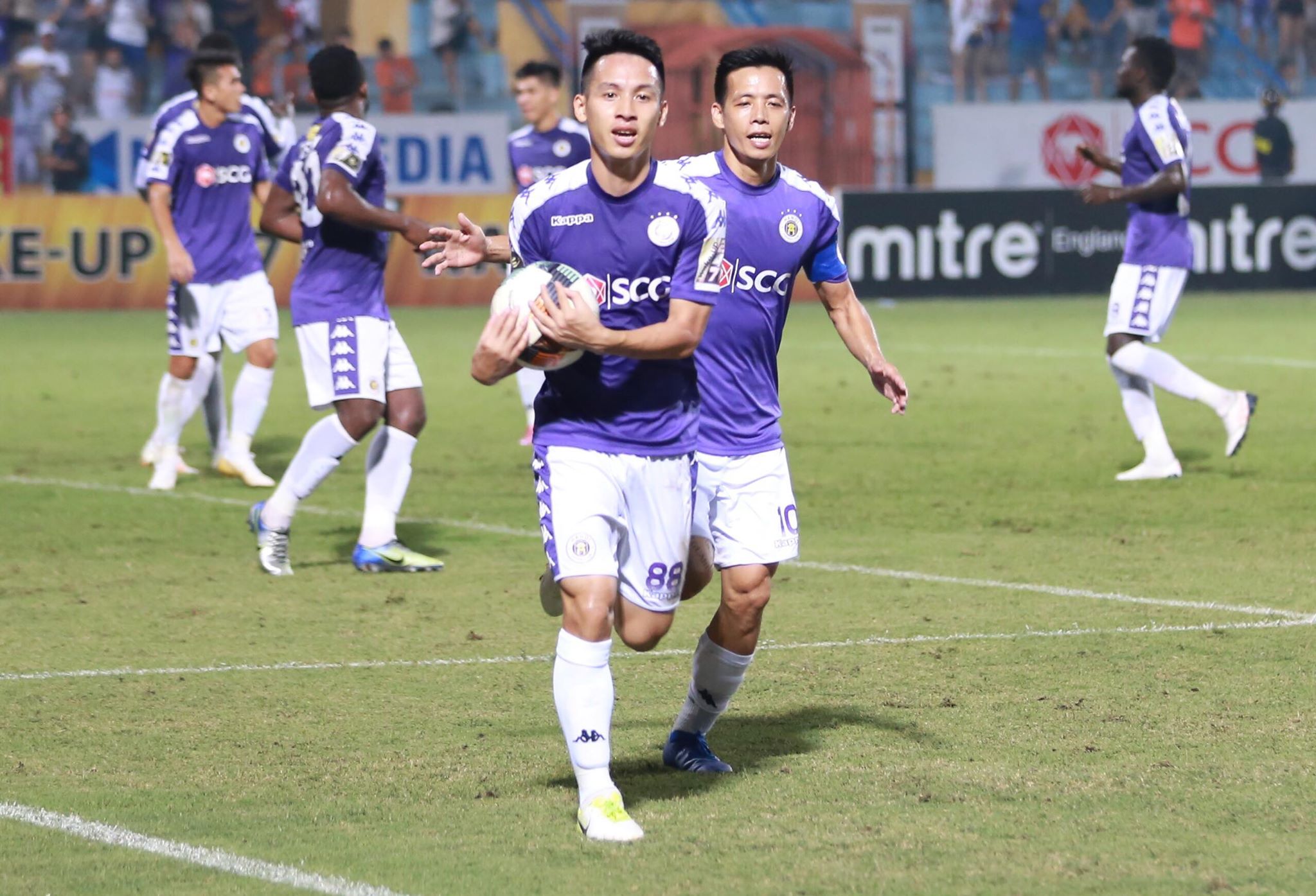 Hà Nội vs Sài Gòn, vòng 13 v-league 2019, hà nội 2-0 sài gòn, quang hải chấn thương, quang hải dự bị