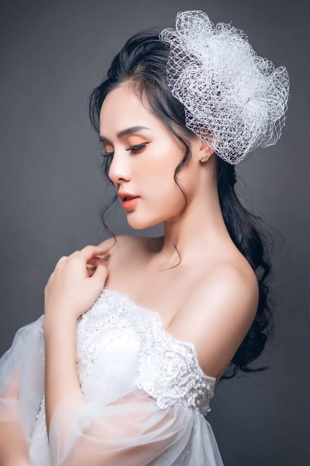 Trọng đại, bạn gái trọng đại, bạn gái trọng đại thi hoa hậu, hot girl huyền trang, bạn gái cầu thủ u23 việt nam