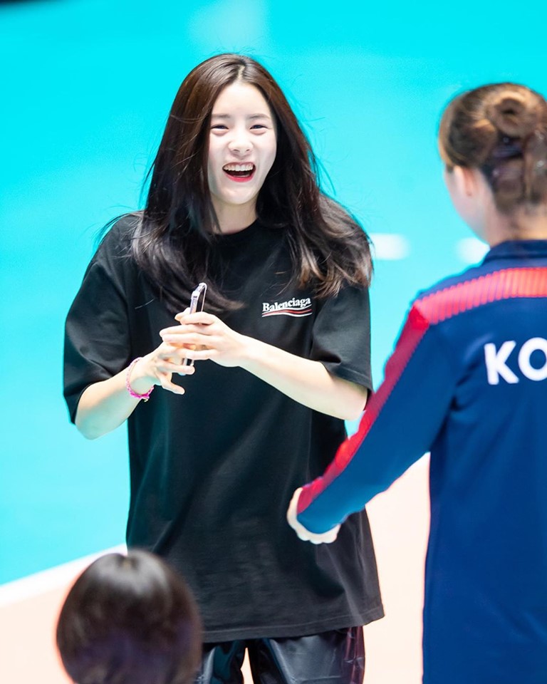 Lee Da Yeong đã cùng đội tuyển Hàn Quốc giành nhiều HCV tại Asian Games 2014, HCB tại Asian Women's Cup Volleyball Championship 2014, HCĐ tại Asian Women's Volleyball Championship 2013 & Asian Women's U19 Volleyball Championship