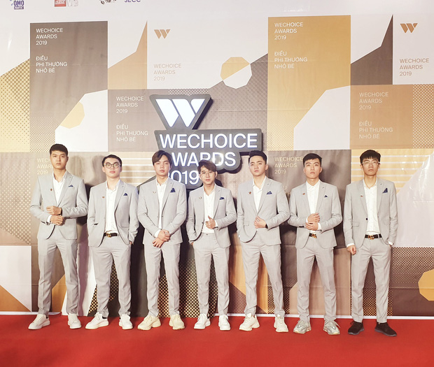 Team Flash tại Wechoice Awards 2019
