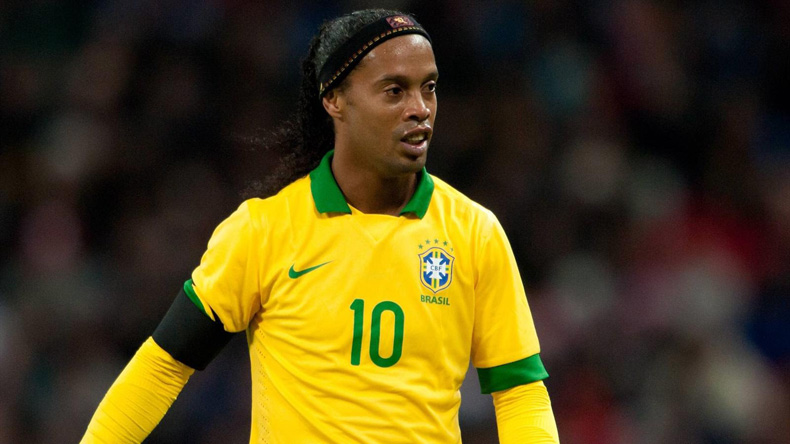 Ronaldinho, rô vẩu, bóng đá Samba, Brazil