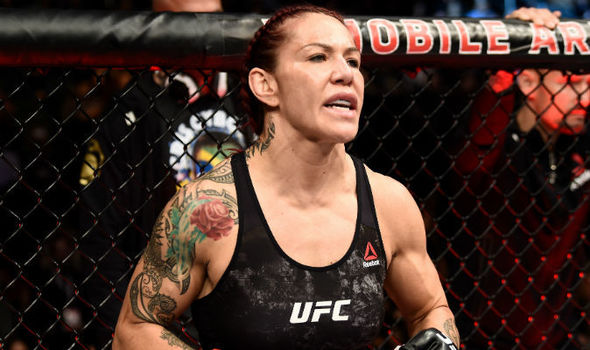 Chris Cyborg chỉ trích Amanda Nunes, Amanda Nunes phản bội, UFC, võ sĩ nữ UFC