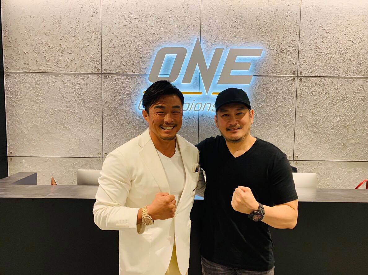 yoshihiro akiyama kí hợp đồng với one championship, one championship, yoshihiro akiyama gia nhập one championship,