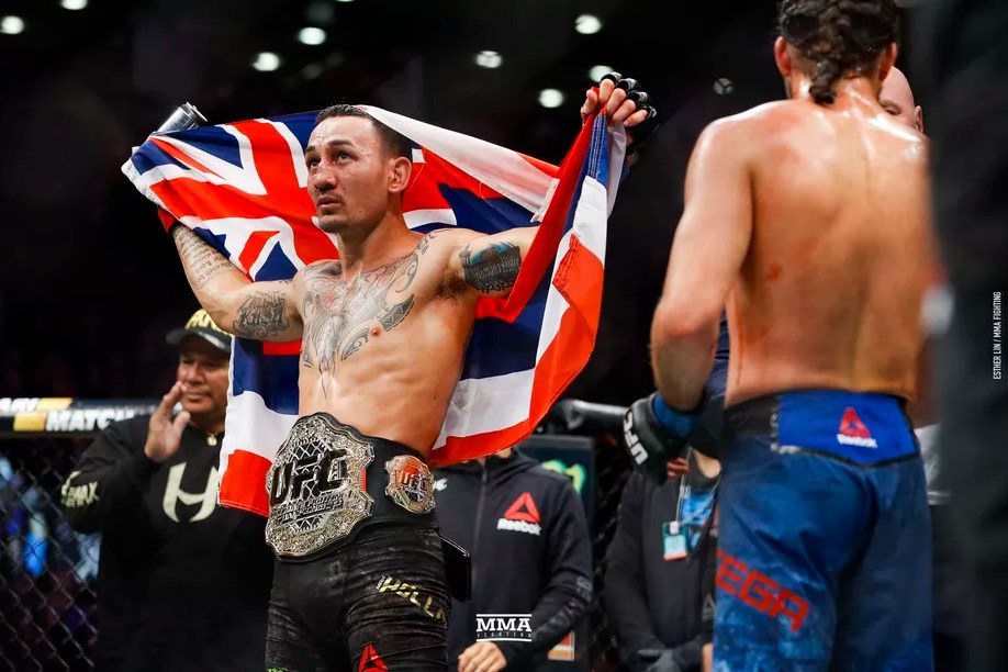 tổng thống mỹ donald trump, donald trump ca ngợi trận đấu ufc 231, max holloway, brian ortega