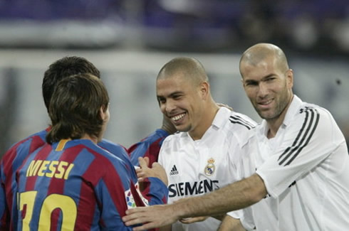 Messi, bóng đá TBN, Barca, Zidane, Messi đổi áo đấu, Real Madrid