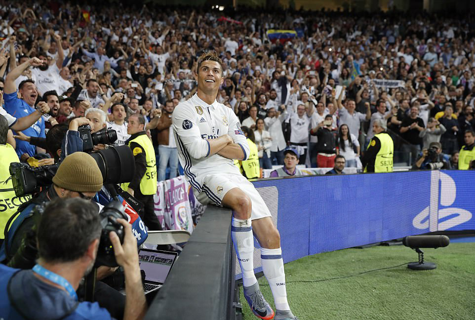 Tin bóng đá, Ronaldo, Real Madrid, ban ket cup c1, atletico Madrid, De gea