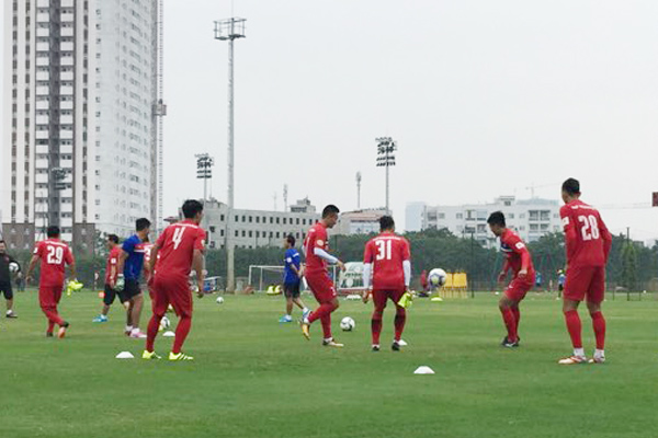 ĐTQG Việt Nam, bóng đá Việt Nam, hlv park hang seo, vong loai asian cup, xuan truong