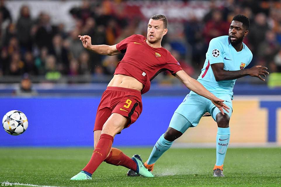 Xem video bàn thắng trận Roma 3-0 Barca ở tứ kết lượt về Champions League trên trang chủ UEFA.