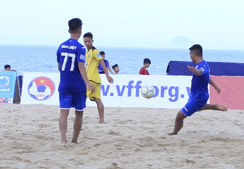 Gia Việt, Đà Nẵng, bóng đá bãi biển