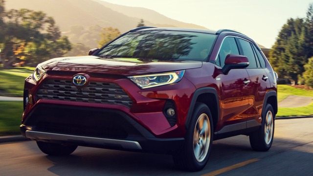 Toyota RAV4 vượt mốc 10 triệu xe bán ra toàn cầu