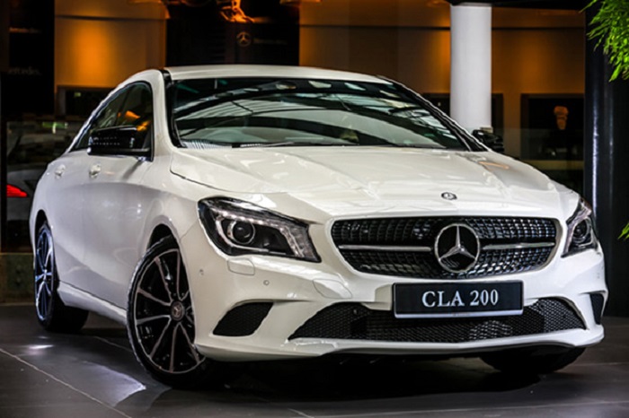 Giá lăn bánh Mercedes CLA 200 2020, thông số xe, đánh giá xe mới nhất.