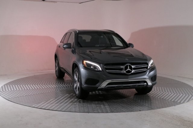 Đánh giá chi tiết Mercedes GLC250 2020: Giá bán & thông số kỹ thuật