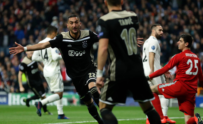Real vs Ajax , Ramos , Ramos lĩnh thẻ , Ajax đi tiếp , Ajax 4-1 Real , Ramos bị chế giễu
