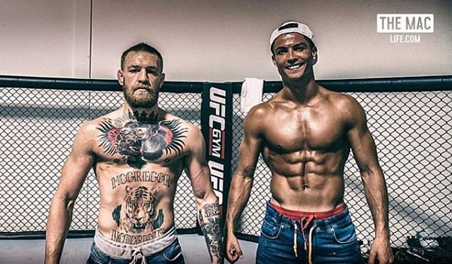 Connor McGregor, Fan M.U, Fan Manchester Utd, tay đấm MMA, UFC, M.U, Manchester Utd