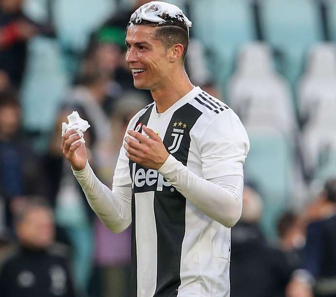 Serie A, Scudetto, Ronaldo vô địch, Ronaldo lập kỷ lục, Juventus vô địch Serie A, Juventus vs Fiorentina