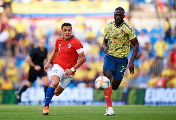 Colombia đối đầu với Chile trong khuôn khổ giao hữu quốc tế, tỉ số hòa chung cuộc đã nói lên tính chất của trận đấu này. 