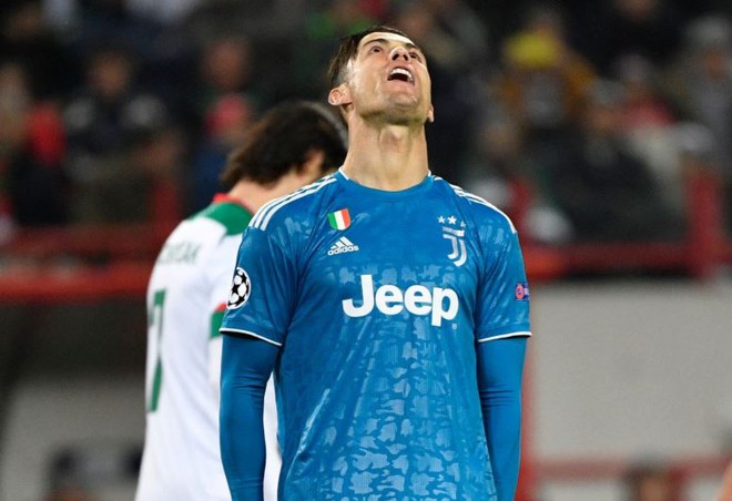 Ramsey, Ronaldo, Ronaldo mất bàn thắng, Ramsey cướp bàn thắng Ronaldo, Lokomotiv vs Juventus, Champions League, Juventus