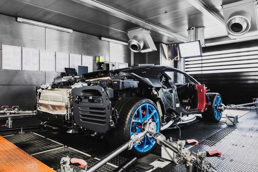 Bugatti Chiron, siêu xe mạnh nhất Thế giới