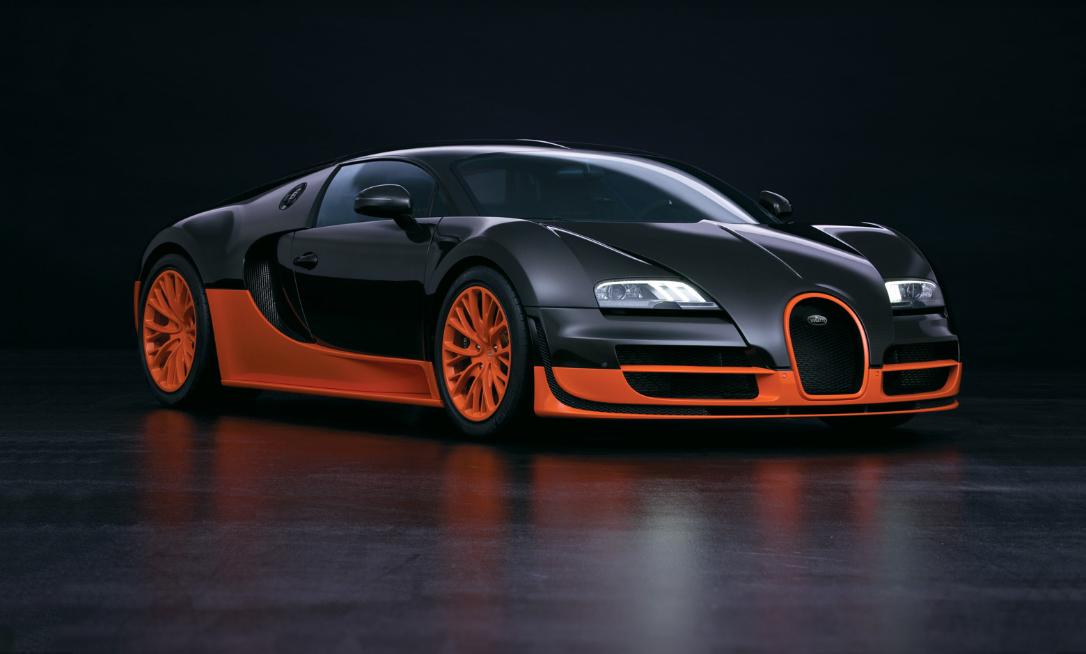 Hình nền : xe hơi, Xe bạc, Đô thị, Siêu xe, Hypercar, Bugatti Chiron  2560x1600 - WallpaperManiac - 1658217 - Hình nền đẹp hd - WallHere