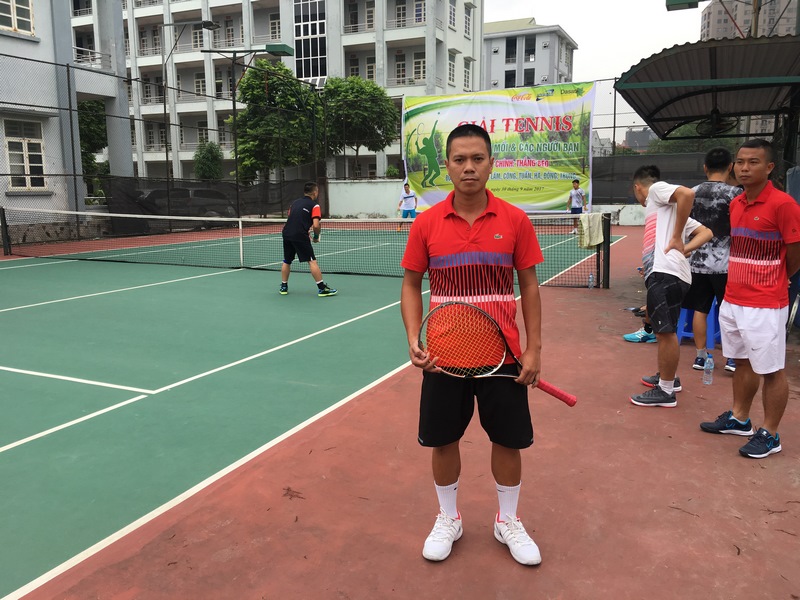Tay vợt Nguyễn Hoàng Lâm 