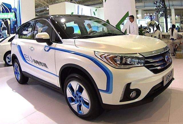 Các thương hiệu thuần xe xanh sẽ nhận lợi ích không nhỏ từ hạn chế mới của Trung Quốc. 