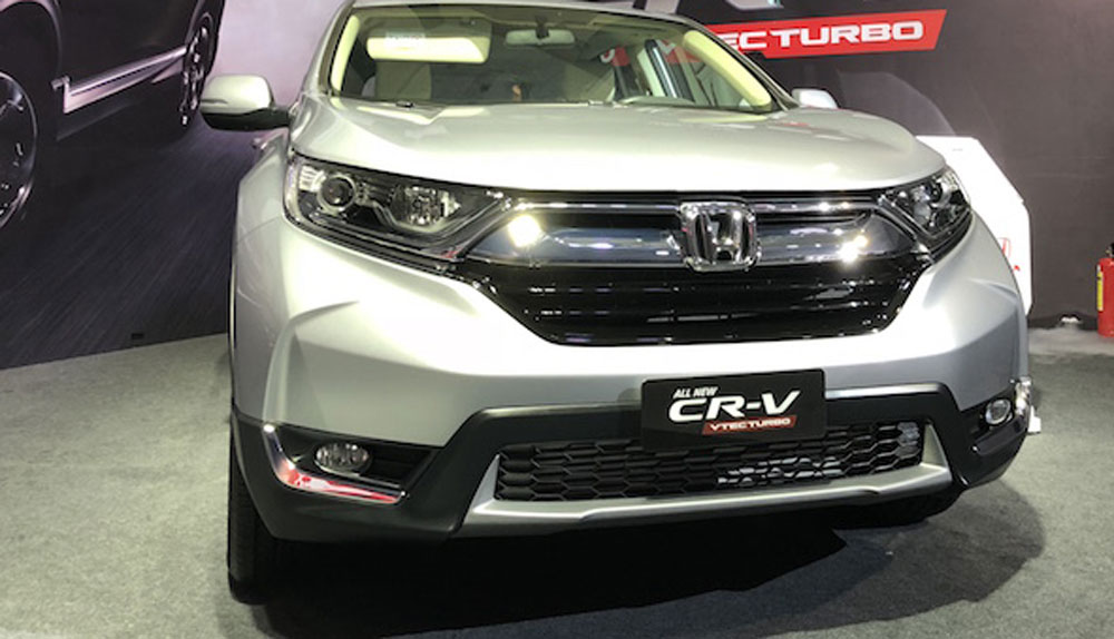 Honda CR-V 2018 nhập khẩu hồi cuối năm 2017 có giá cao hơn dự kiến tới hơn 150 triệu đồng.