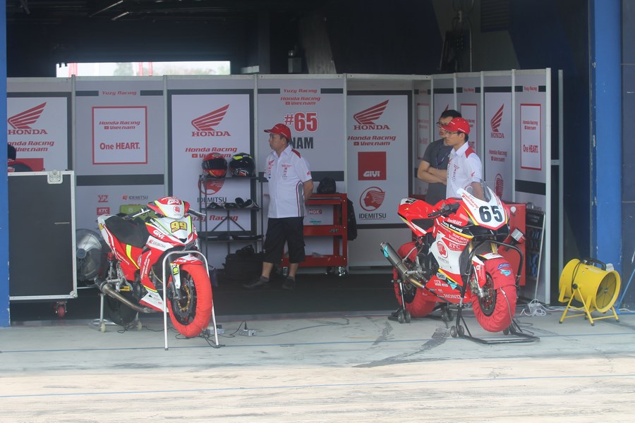 Toàn đội đua Honda Racing Việt Nam còn rất nhiều việc phải làm trong mùa giải ARRC 2018