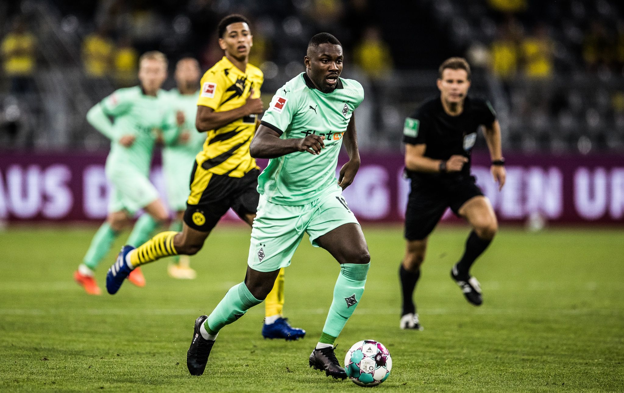 Borussia M’Gladbach Borussia Dortmund Những điểm nóng quyết định trận đấu Borussia M’Gladbach Borussia Dortmund Những điểm nóng quyết định trận đấu