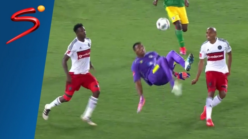 thủ môn, thủ môn ghi bàn, thủ môn lập siêu phẩm, Oscarine Masuluke, video bàn thắng