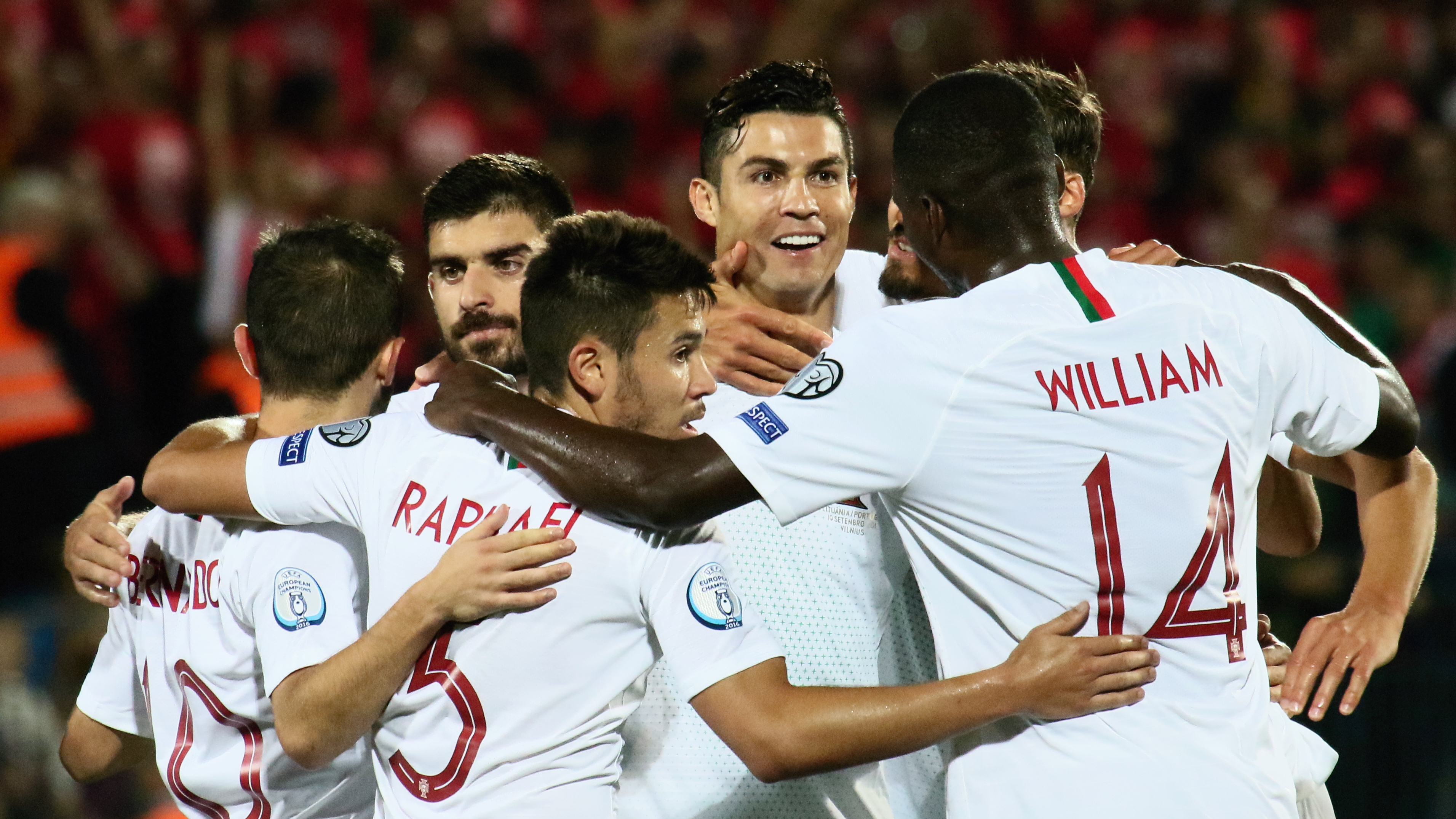 Ronaldo, Bồ Đào Nha, vòng loại euro 2020, bồ đào nhà vs lithuania
