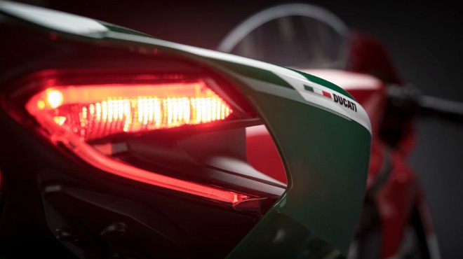 Đèn sau xe Ducati 1299 Panigale R Finale Edition