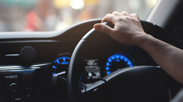 Lái xe với tốc độ cao có thể gây cảm giác hưng phấn tạm thời, tuy nhiên cũng rất dễ gây nguy hiểm.