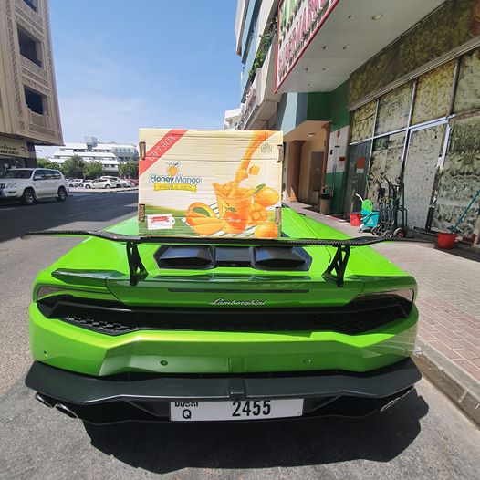 Phần đuôi chiếc siêu xe Lamborghini Huracan 