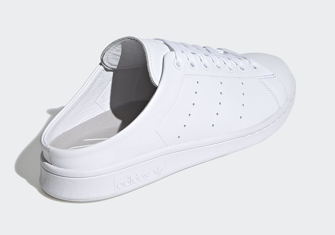 Adidas ra mắt Stan Smith nửa giày nửa dép siêu độc