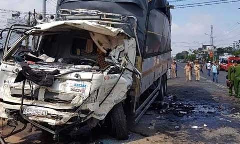 Tai nạn giao thông xe tải đâm liên hoàn xe máy, tai nạn giao thông tại Lâm Đồng