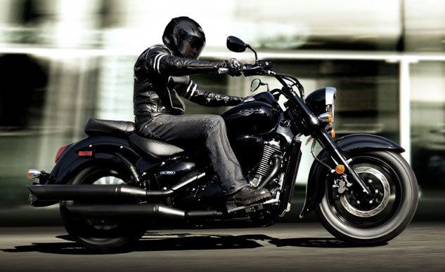 Vị trí ngồi lái xe moto đúng cách, kinh nghiệm lái xe moto