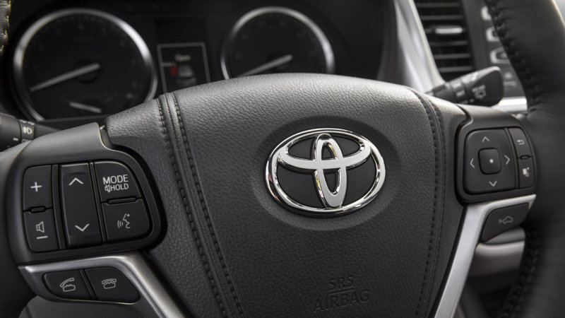 Xe Toyota bị lỗi túi khí, Toyota triệu hồi xe do lỗi túi khí, túi khí, túi khí xe Toyota