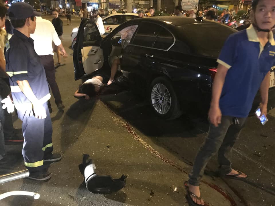 nữ tài xế lái BMW gây tai nạn kinh hoàng, tai nạn ngã tư hàng xanh, tai nạn liên hoàn Sài Gòn