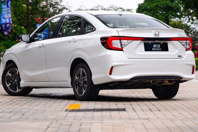 Honda Envix, đánh giá xe Honda Envix, sedan, xe giá rẻ, xe Trung Quốc, Honda