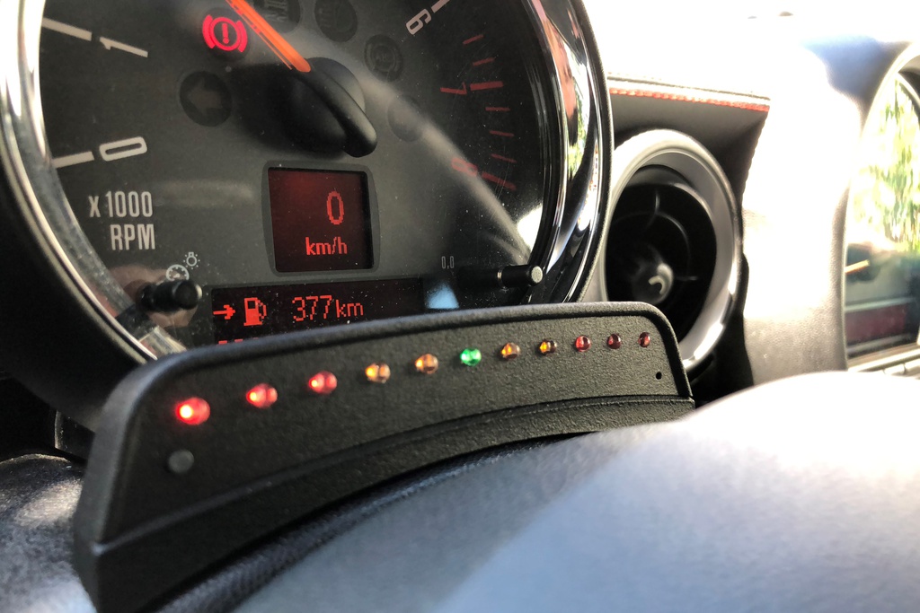 Hệ thống đèn báo chuyển số trên ô tô