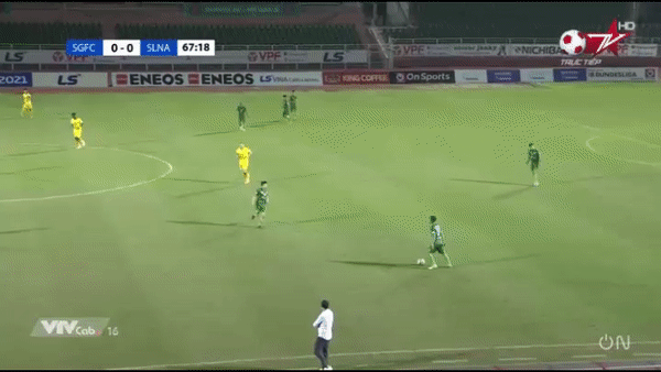 VIDEO: Đỗ Merlo ghi bàn đẳng cấp giúp Sài Gòn FC dẫn trước