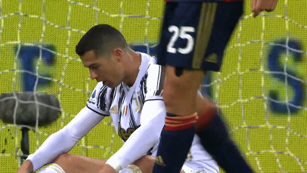 Video bàn thắng Cagliari 1-3 Juventus: Ronaldo bủng nổ
