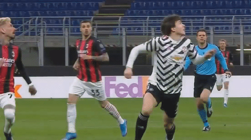 Video bàn thắng AC Milan 0-1 MU: Ngày Pogba trở lại