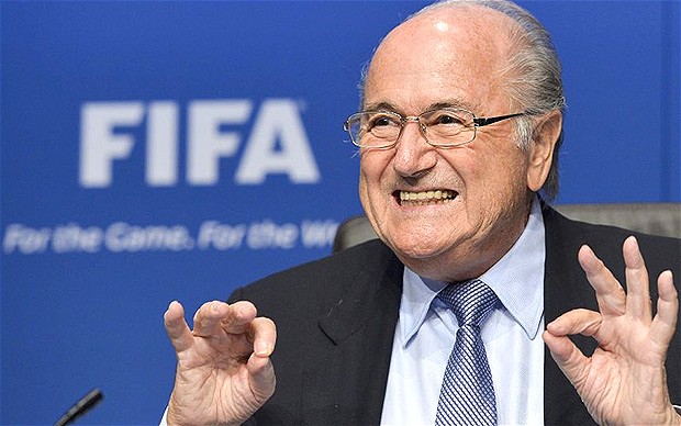 chủ tịch FIFA, Ngoại hạng Anh, Sepp Blatter, ăn vạ