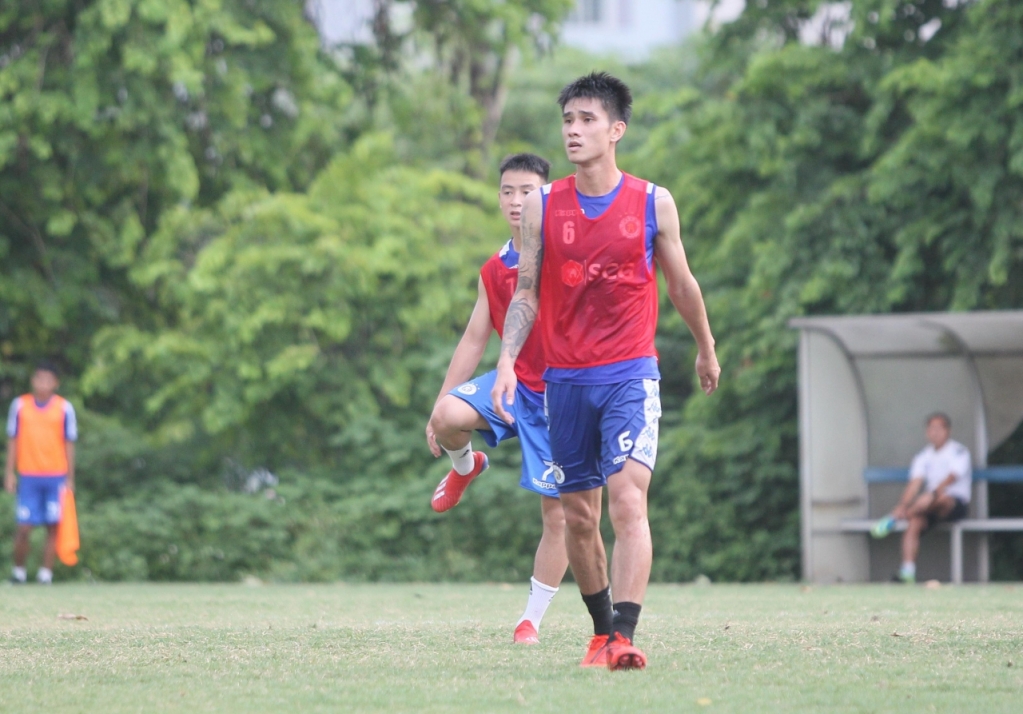 Đinh Tiến Thành, Cựu trung vệ ĐT Việt Nam, Hà Nội FC, hạ màn V-League 2019, Hà Nội FC chuyển nhượng