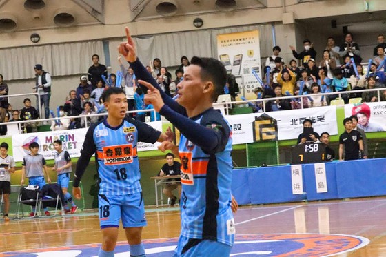 Nguễn Minh Trí, Trần Thái Huy, Thái Sơn Nam, F-League 2, Y.S.C.C Yokohama, Futsal Việt Nam