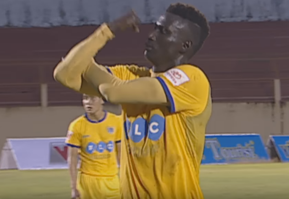 Omar, Pape Omar, FLC Thanh Hóa, FLC Thanh Hóa 2-0 Sanna Khánh Hòa, V-League 2017