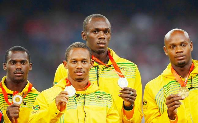 Bolt, Usan Bolt, Bolt mất HCV Olympic 2008, Olympic 208, 4x100m nam 2008